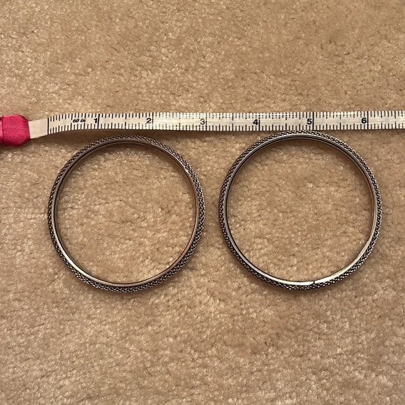 2silver tone bracelets costume no markings - Picture 2 of 2